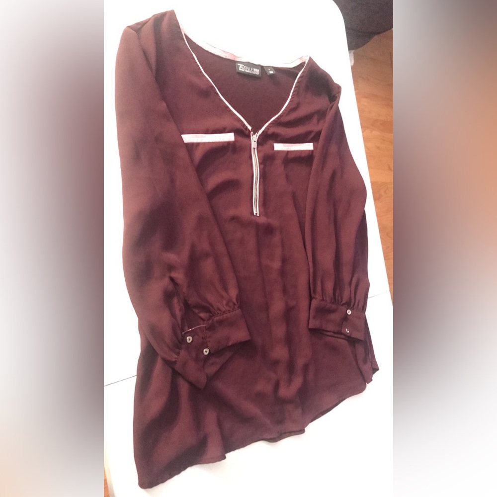 Maroon & Pink New York & Company Large Woman Blouse